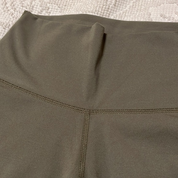 Yunoga new olive leggings - Picture 3 of 6